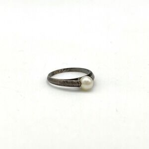 Vintage Sterling Silver Pearl Ring Size 5 Elegant Minimalist Jewelry‎